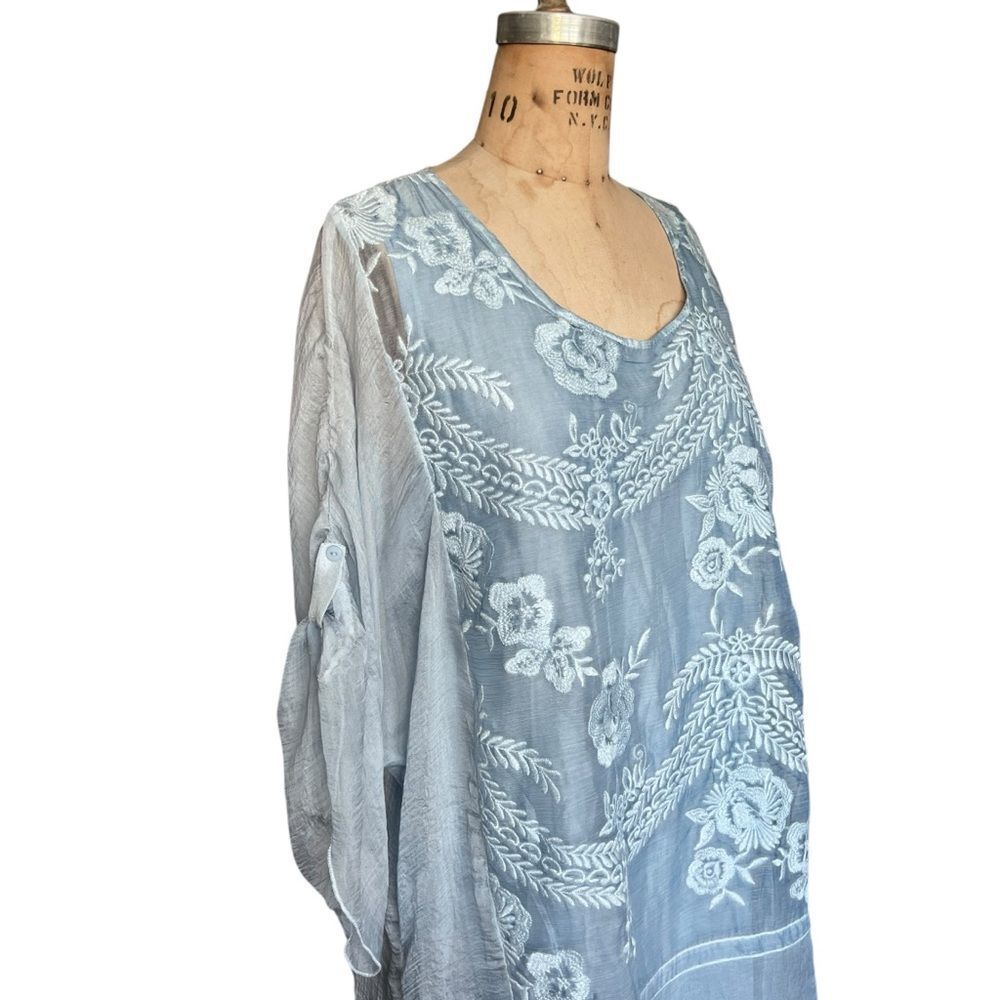 Pretty Angel Light Blue Embroidered Silk Blend Tunic Size L - Picture 2 of 8